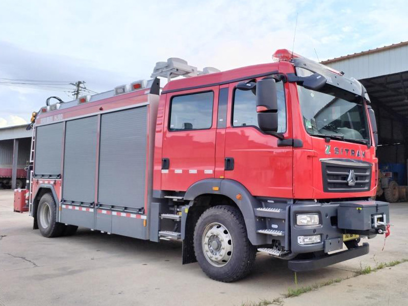 中联牌ZLF5170TXFHJ80化学救援消防车公告图片
