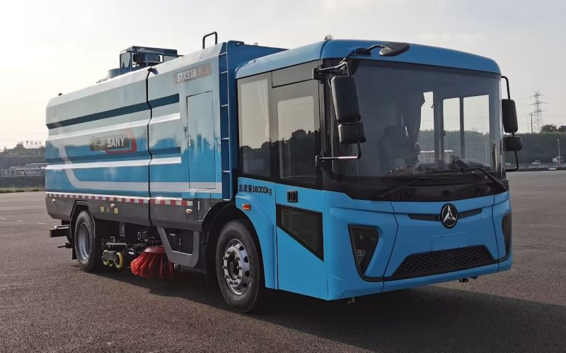SYR5180TXSSYBBEV纯电动洗扫车