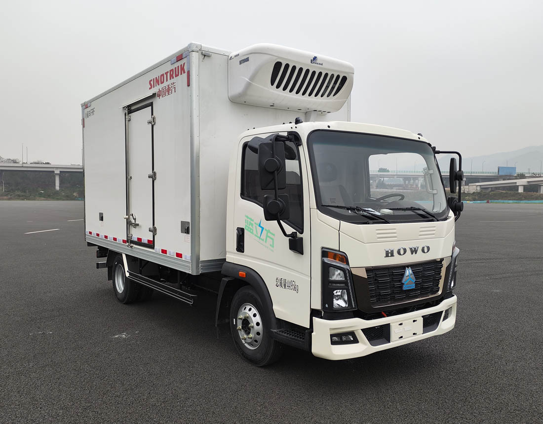 豪沃牌ZZ5047XLCH3414Z147BEVA0純電動(dòng)冷藏車公告圖片