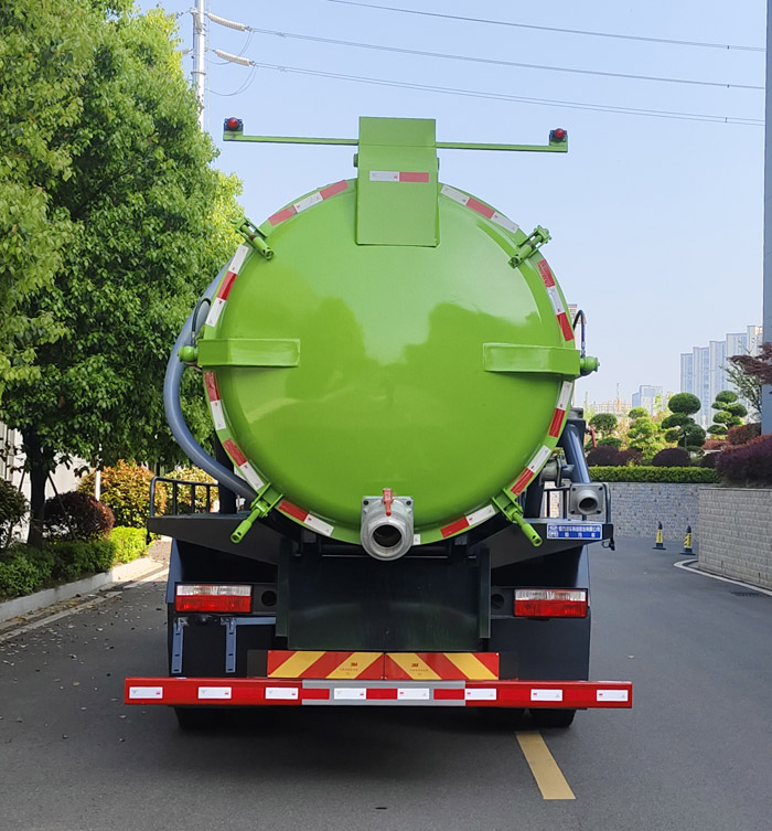 程力牌CL5181GXW6ACC吸污车公告图片