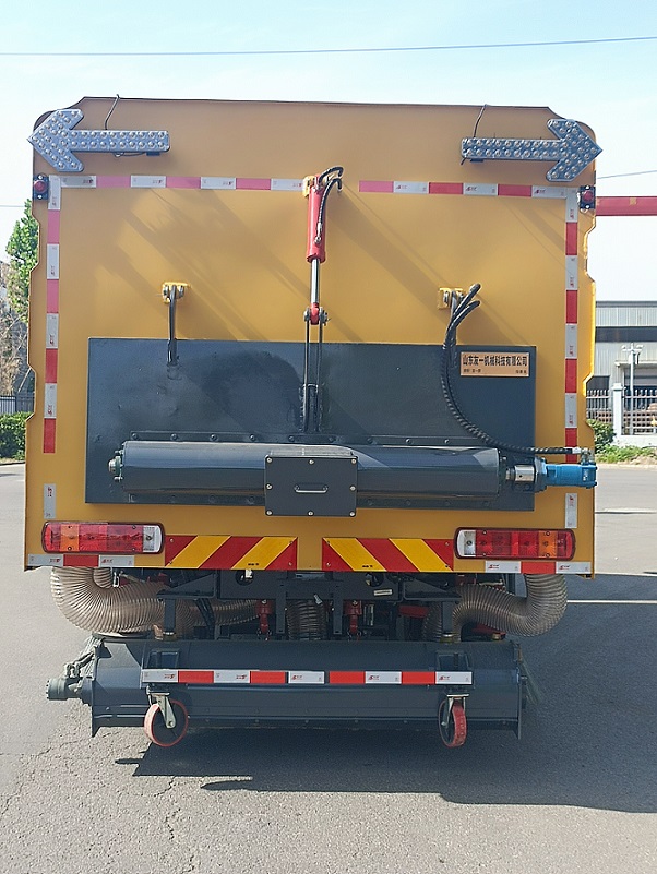 友一牌SYL5160TSL6扫路车公告图片
