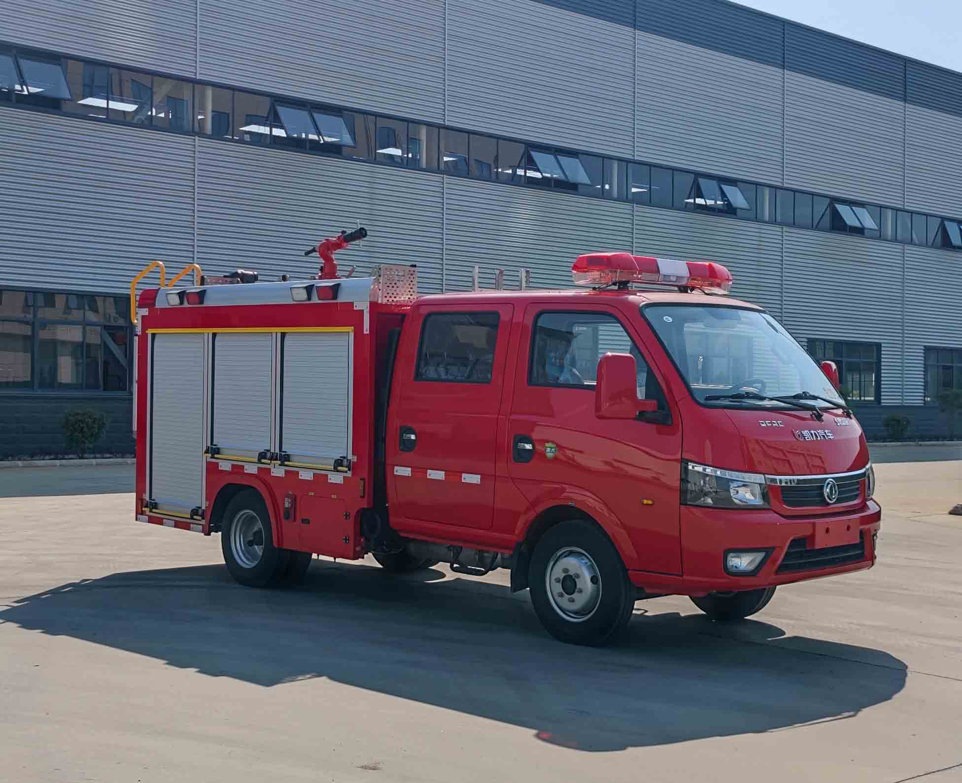 KLF5040GXFSG10/E6A型水罐消防车图片