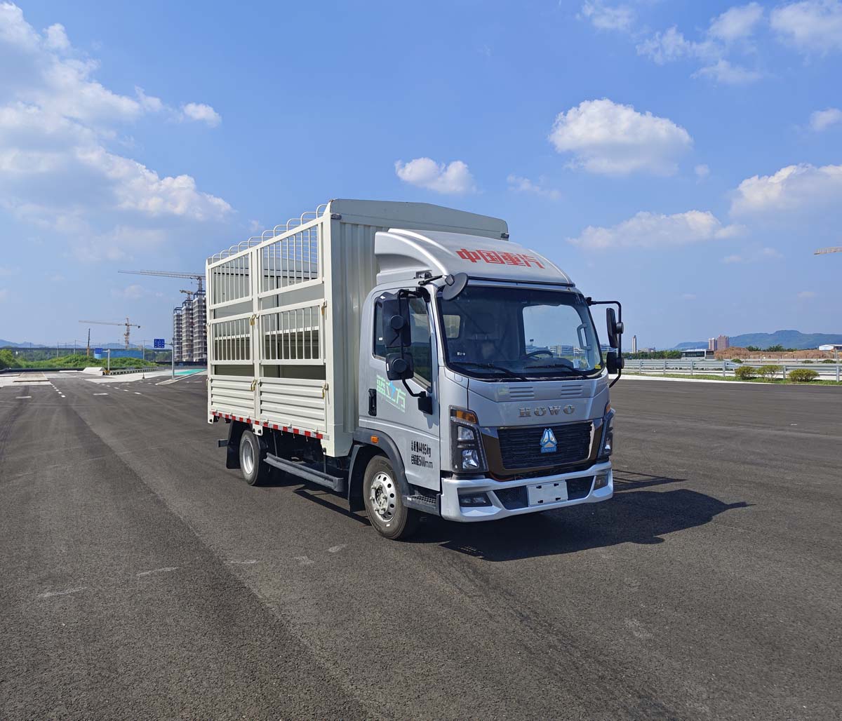 ZZ5047CCYH3414Z145BEVC0型纯电动仓栅式运输车图片