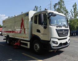 纯电动洗扫车