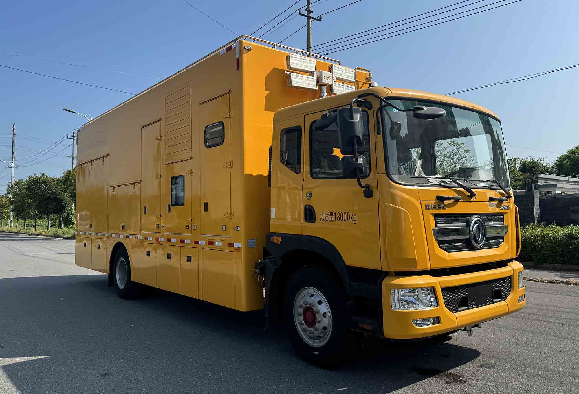 跃迈牌YMZ5183TPSEQ6大流量排水抢险车