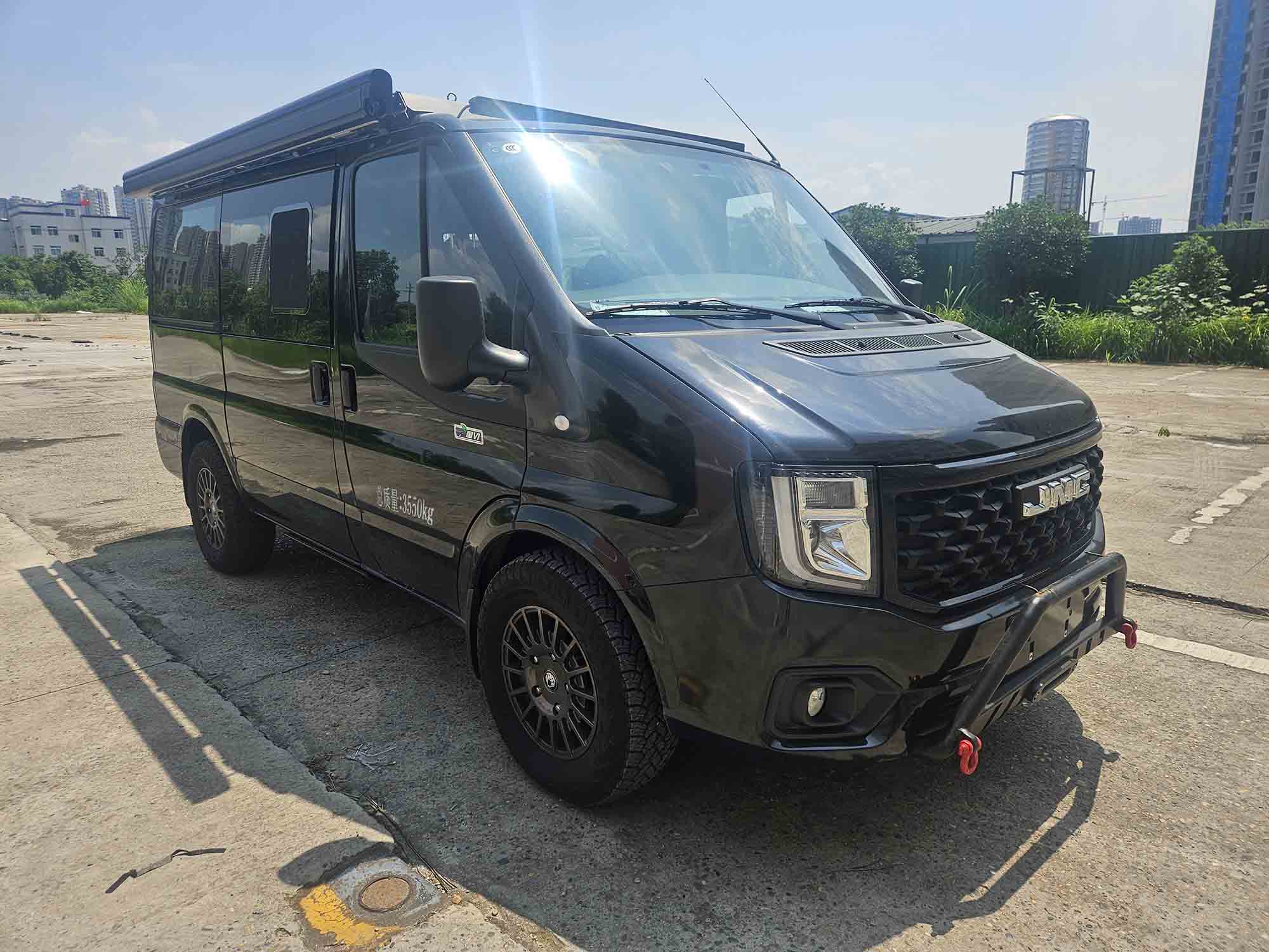 东嘉加乐牌DJV5046TSY宿营车