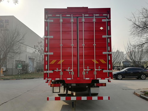 陕汽牌SX5189XYKLB721THQ1-V翼开启厢式车公告图片