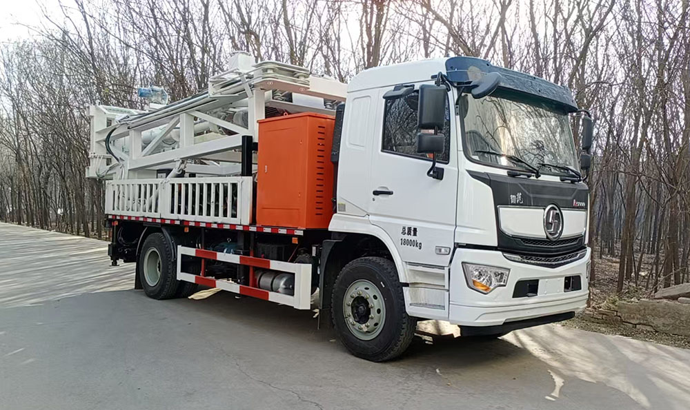 宝旭龙卡牌EBX5189TZJ钻机车公告图片