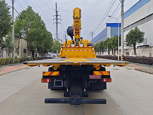 龍牧雙星牌LMX5186TQZZZ6清障車公告圖片