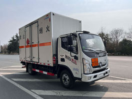 专威牌HTW5043XRYBJ6易燃液体厢式运输车