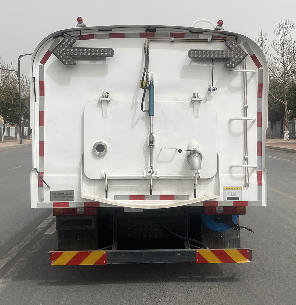 特尔佳牌DWT5120TXS4FSXBEV纯电动洗扫车公告图片