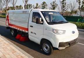 纯电动洗扫车