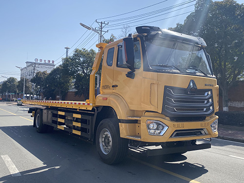 龙牧双星牌LMX5230TQZZZ6清障车