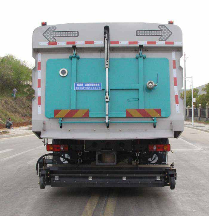 纵昂牌CLT5180TWQDF6道路污染清除车公告图片