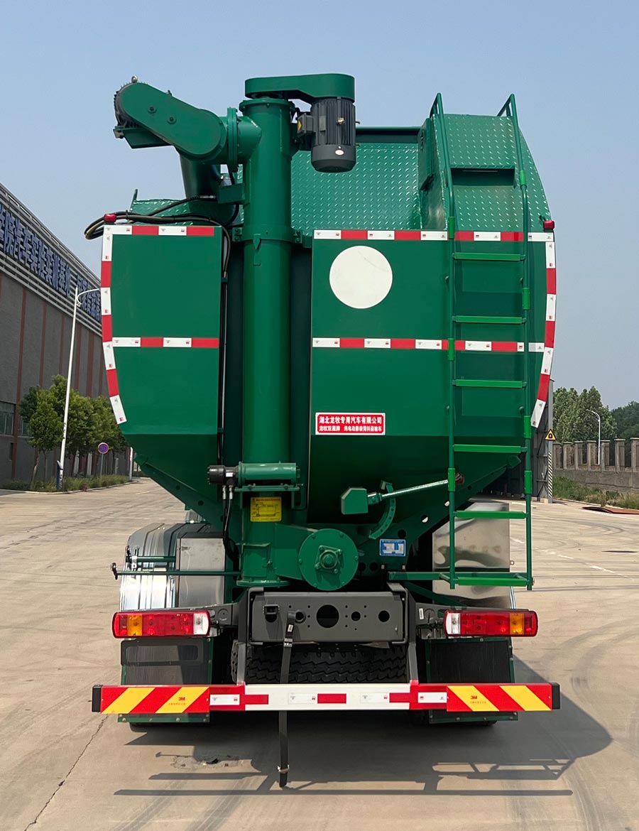 龍牧雙星牌LMX5310ZSLZZBEV純電動散裝飼料運輸車公告圖片