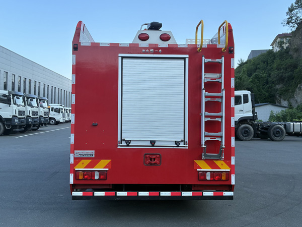 专致牌YZZ5191GXFPM80/Z6泡沫消防车公告图片