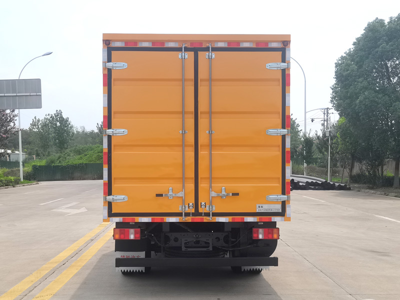 楚胜牌CSC5047TPSZ6大流量排水抢险车公告图片