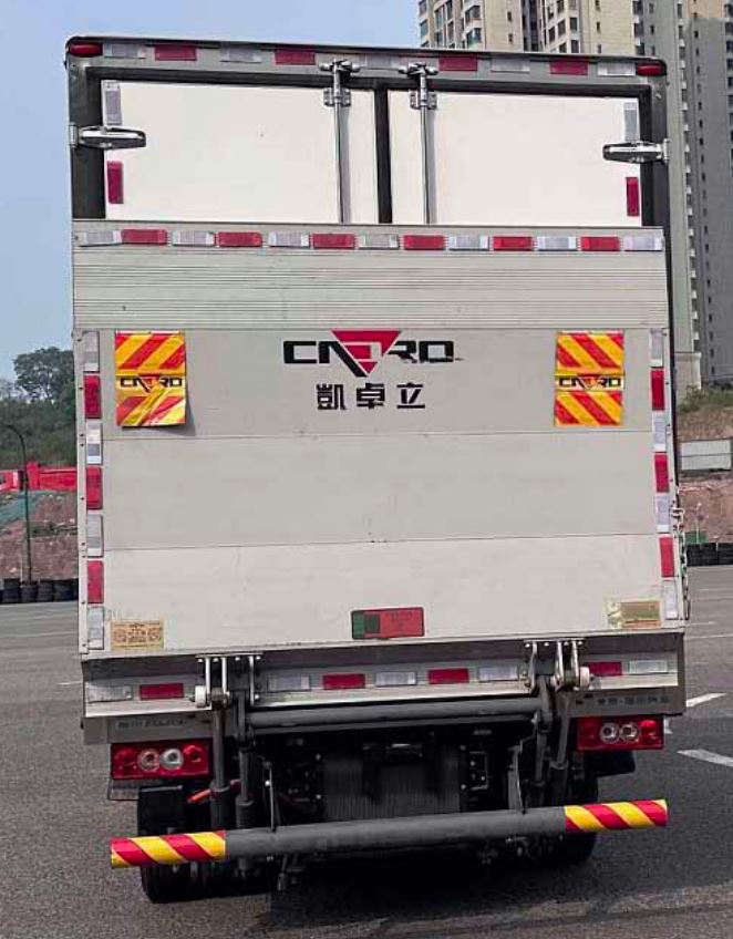 福田牌BJ5045XLCFCEV8燃料电池冷藏车公告图片