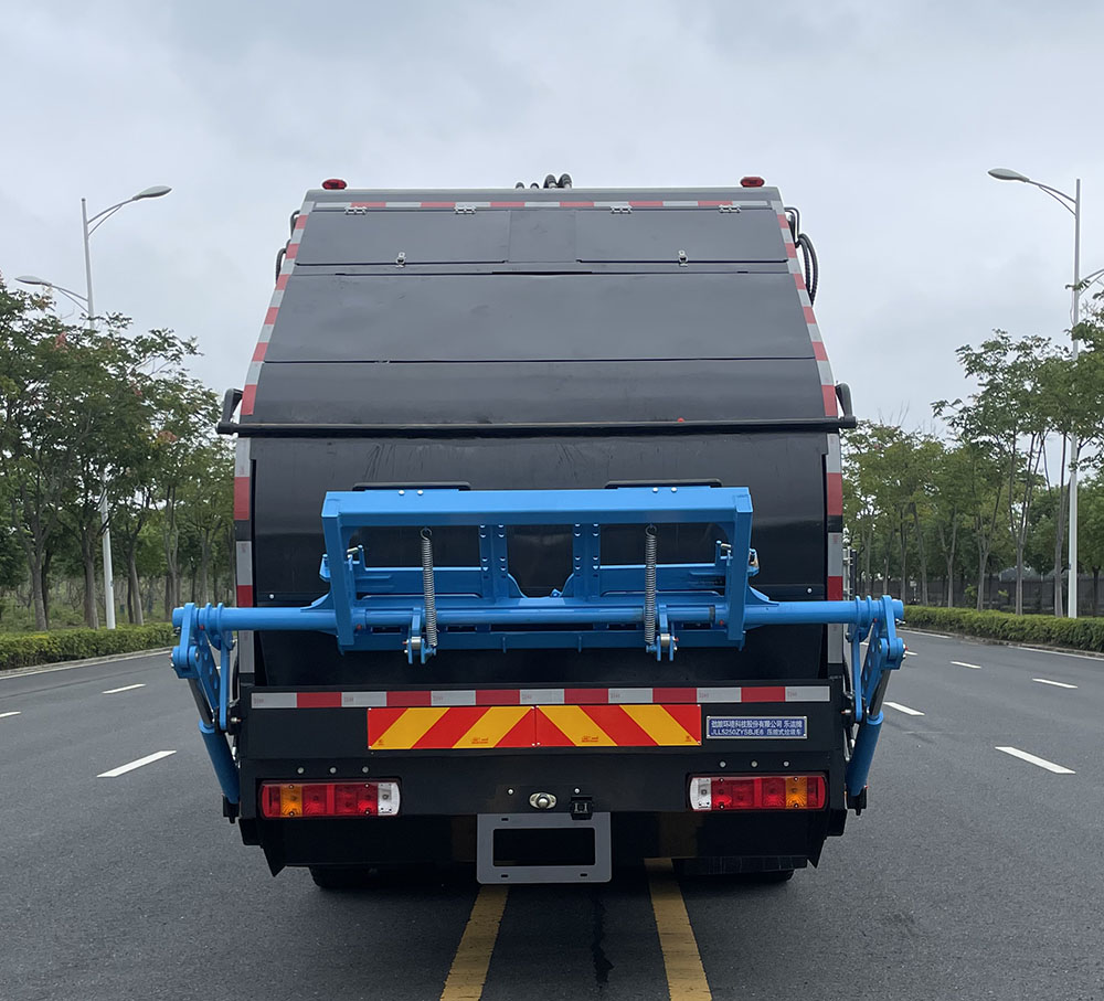 乐洁牌JLL5250ZYSBJE6压缩式垃圾车公告图片