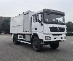 净水车