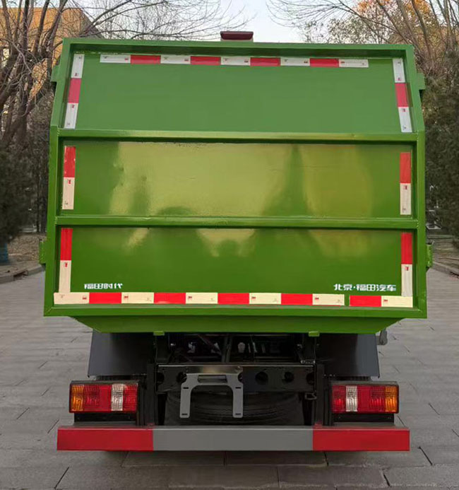 福田牌BJ5045ZZZ9JB3-55自装卸式垃圾车公告图片