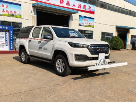 金沙田牌AQY5030TYHBEV纯电动路面养护车