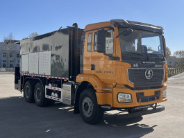 稀浆封层车