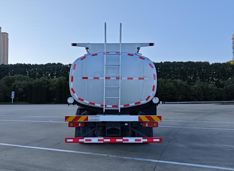 东风牌DFV5253TGYGP6D供液车公告图片