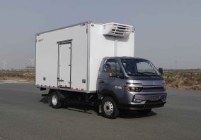 豪沃牌ZZ5047XLCF3312Z145BEV1A纯电动冷藏车