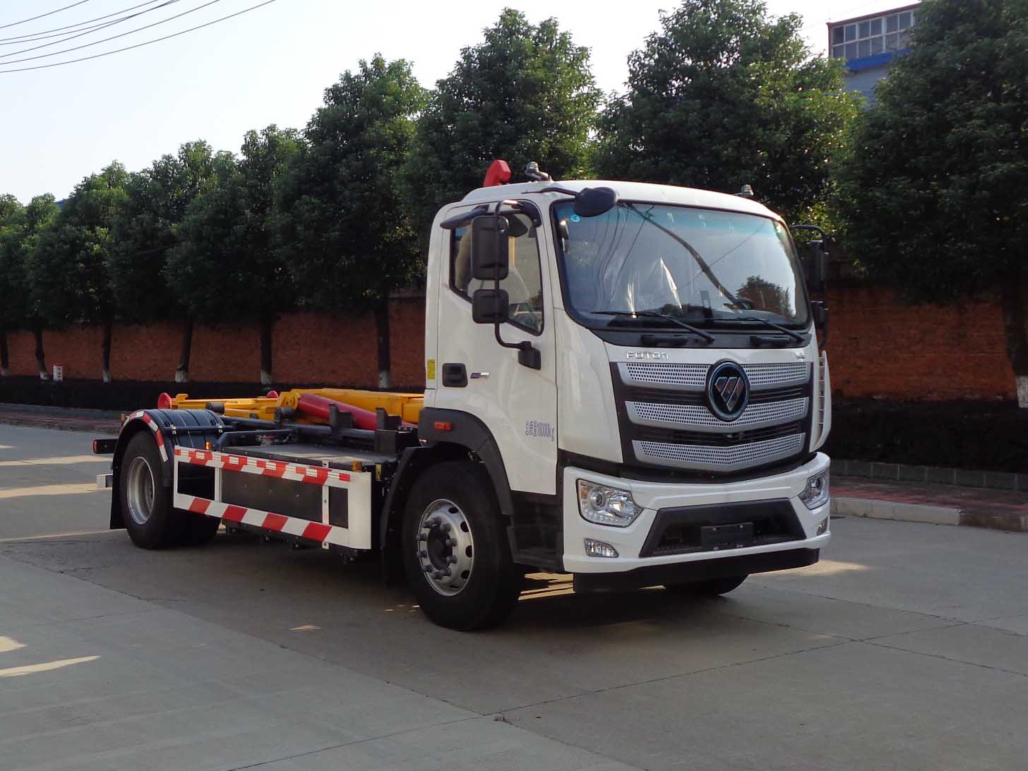 中洁牌XZL5184ZXXBEV纯电动车厢可卸式垃圾车