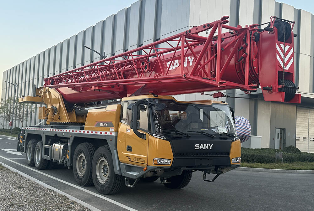 SYM5450JQZ80C型汽车起重机图片