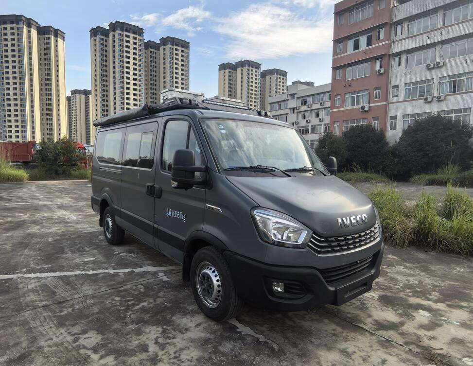 东嘉加乐牌DJV5041TSYB5宿营车