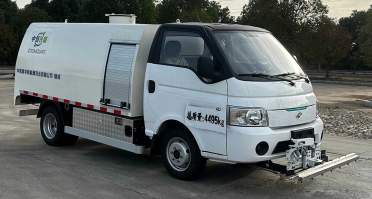纯电动路面养护车