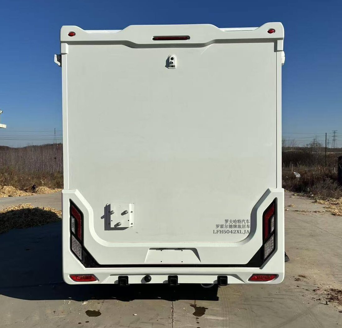 罗霍尔德牌LFH5042XLJA旅居车公告图片