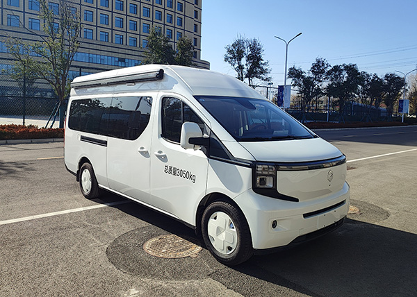LLC5031TSYBEV 伴旅辰牌纯电动宿营车图片