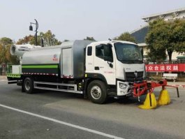 多功能抑尘车