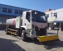 纯电动清洗车