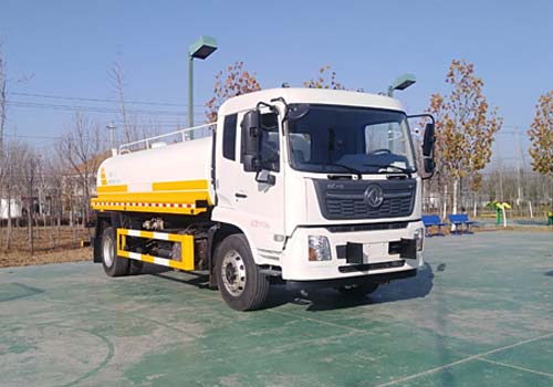 CJJ5181GQX-F1型护栏清洗车图片