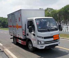 爆破器材运输车