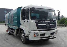 吸尘车