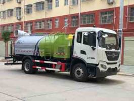 清洗车