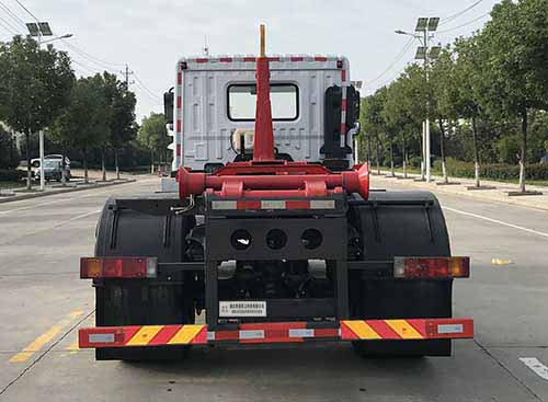 帝王环卫牌HDW5189ZXXE6车厢可卸式垃圾车公告图片