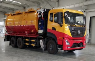 清洗吸污车