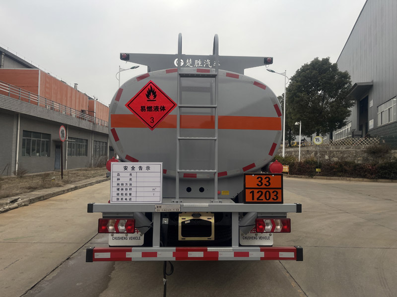 楚勝牌CSC5120GJYJH6加油車公告圖片