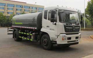 绿化喷洒车