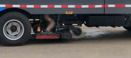 龙星汇牌HLV5120TXCEQ6吸尘车公告图片