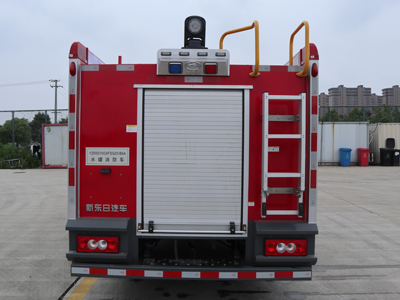新東日牌YZR5070GXFSG25/B6A水罐消防車公告圖片