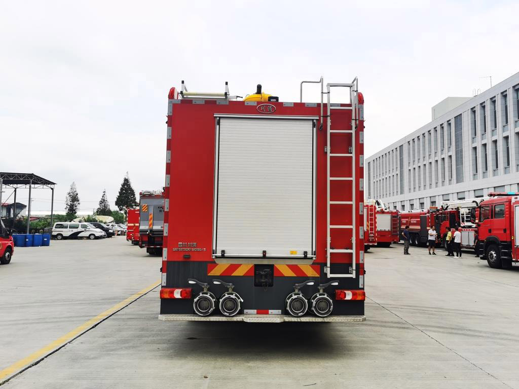 川消牌SXF5372GXFSG180/B水罐消防车公告图片