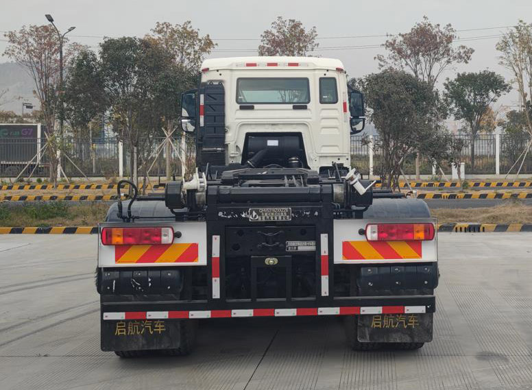 啟敬牌QHV5318ZXXZZ6車廂可卸式垃圾車公告圖片