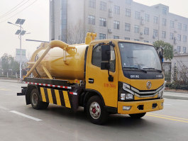 吸污车
